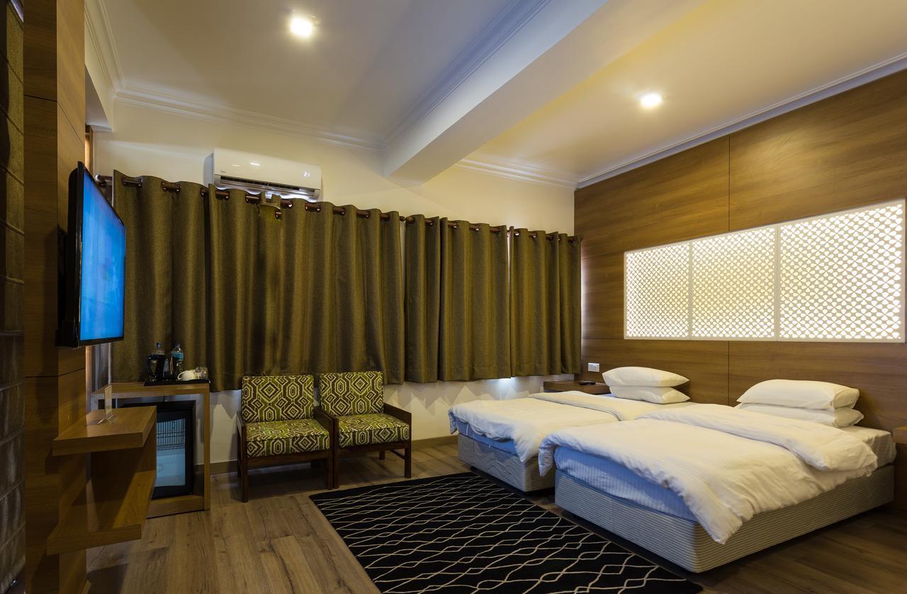 Marcopolo Business Hotel Kathmandu Exterior foto