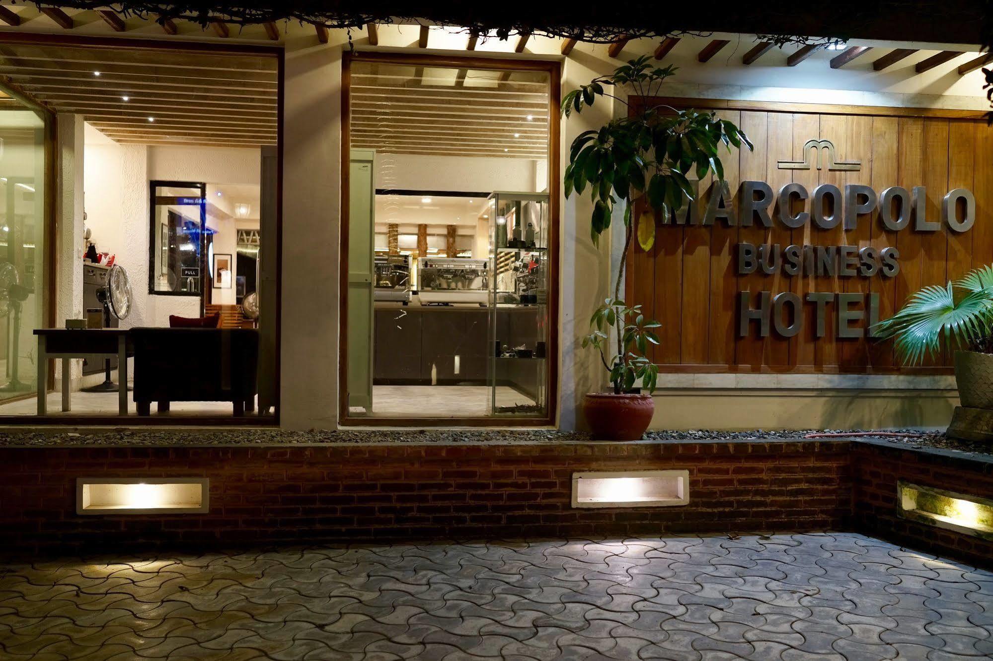 Marcopolo Business Hotel Kathmandu Exterior foto