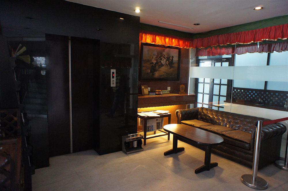 Marcopolo Business Hotel Kathmandu Exterior foto